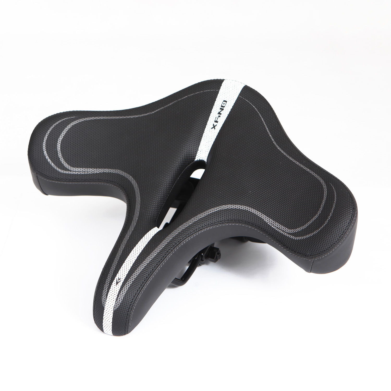 d408bfff948877e153ba524385f694ed