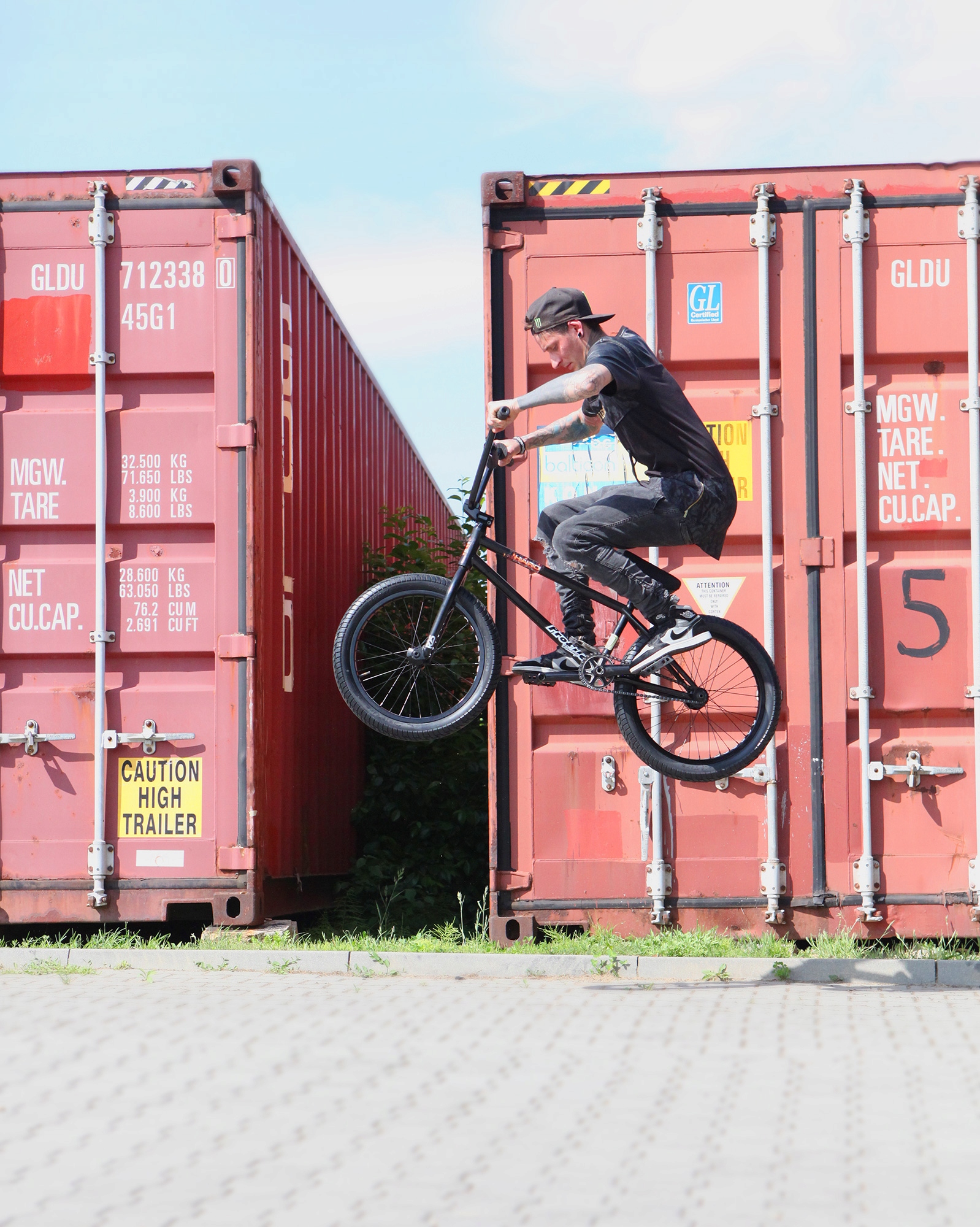 57556c2c76da8cb083d76223d21af94a